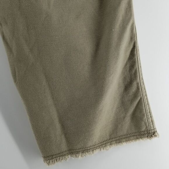 Roxy Jeans Capris Womens Size 5 Olive Green Zip Closure Front and Rear Pockets - Picture 9 of 10
